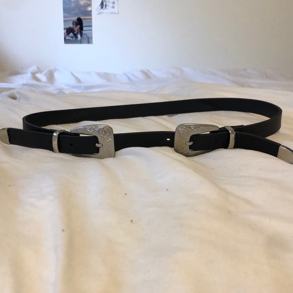 DOUBLE BUCKLE BELT